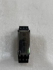 SCHNEIDER ELECTRIC RM22TA31 ZELIO CONTROL 3-PHASE ASYMMETRY CONTROL RELAY