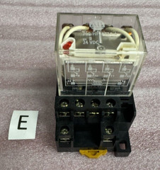 Allen Bradley 700-HF34Z24-4 general purpose relay with 700-HN139 socket 2232HP