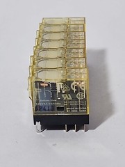 IDEC Relay General Purpose Power Plug In 8A 120Vac Coil DPDT RJ2S-C-A120 7pcs