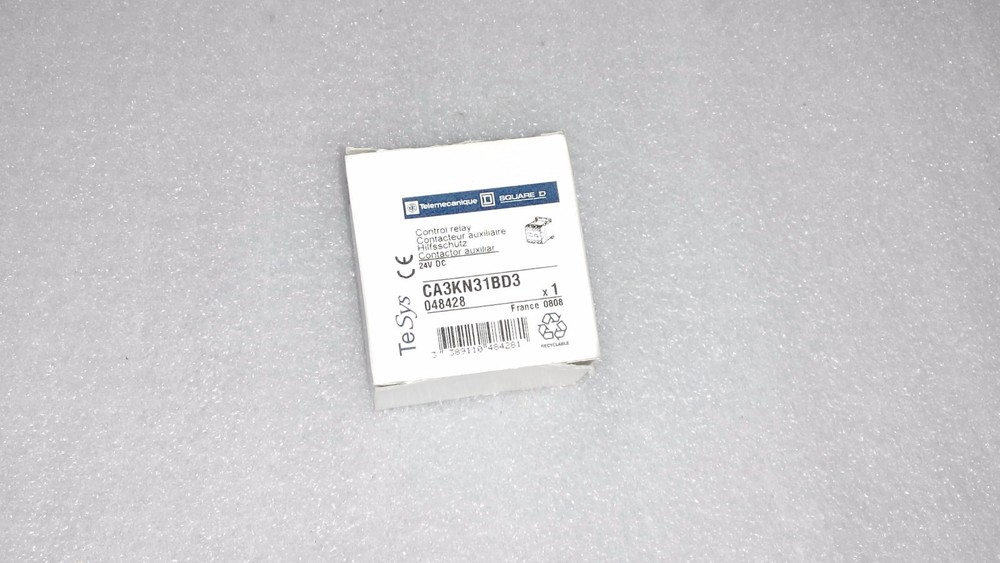 TELEMECANIQUE CA3KN31BD3 (2PCS 1LOT)