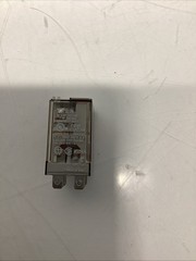 SIEMENS TIMER RELAY 700-HF32A24 SER.C H-257