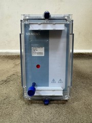 Siemens / Tripping Relay TR-A221 / 7PG1822-1RF80-1CF0 / ETR-A221S415M05BV5