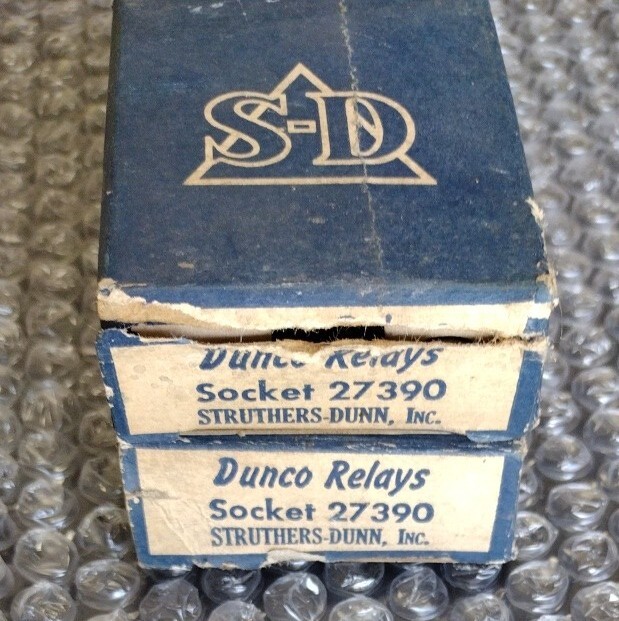 LOT OF TWO Struthers-Dunn Dunco Relays Socket 27390 – NIB 30 DAY WTY (P2)