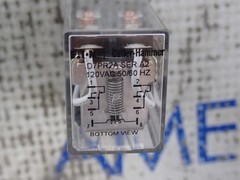 Cutler Hammer D7PR2A DPDT Relay 120V Coil Ser A2 NEW