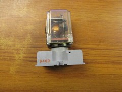 POTTER & BRUMFIELD RELAY W/ BASE 120V, CAT# KRP-11AG-120 .. VM-68P
