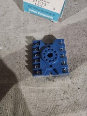 One AMF Potter & Brumfield 27E123 Relay Socket 10A 300W 11 Pins
