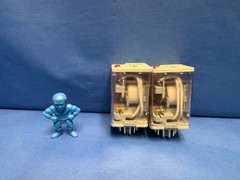 Magnecraft 750XCXM4L-120A General Purpose Relays DPDT 10A @250VAC *Lot of 2