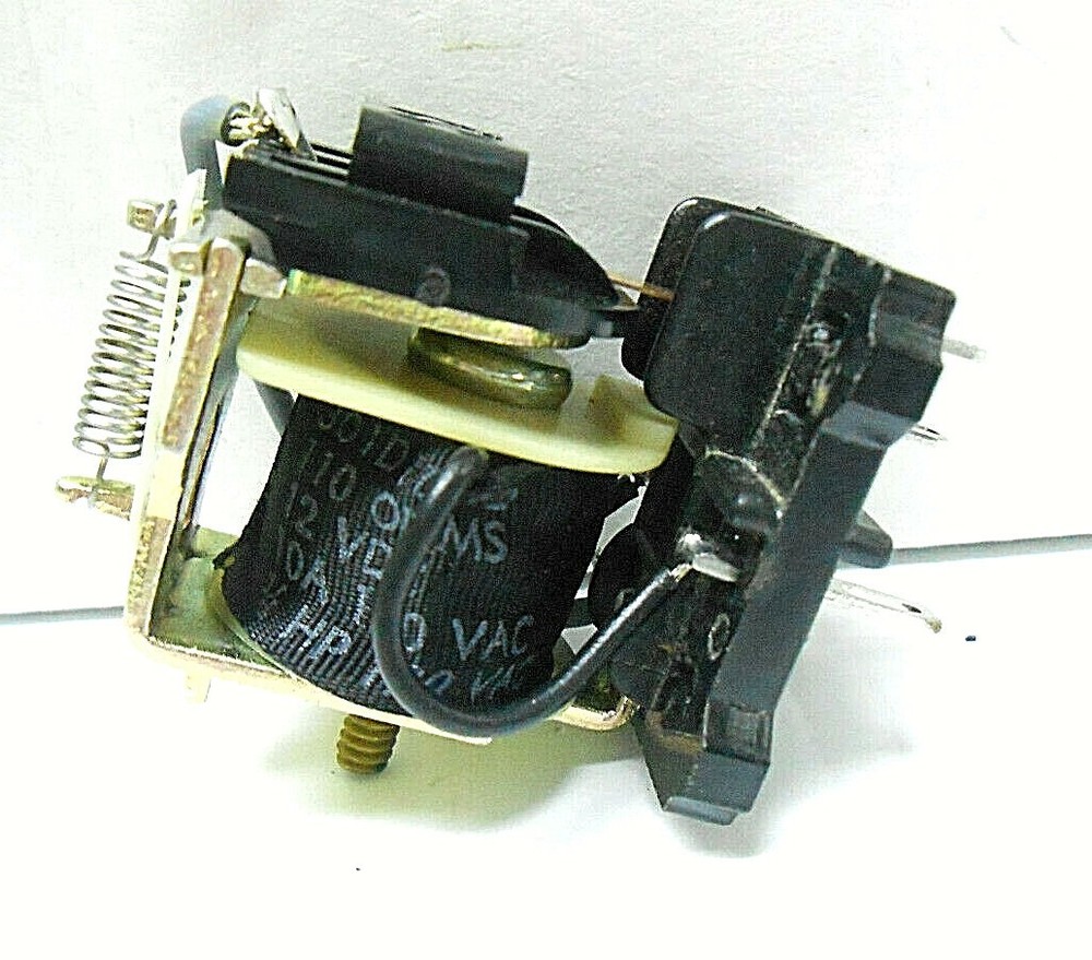 301D10 CORNELL-DUBILIER RELAY, 110 OHMS/ 12 VDC/ 10 AMPS/ 120 VAC NE WOLD STOCK