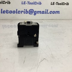 Allen Bradley 100-A09ND3 Ser B AC Contactor, 9 Amp, 600 V, 3 Pole, Q-568