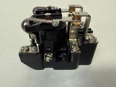 MAGNECRAFT 199X-13 A425XBX-24D RELAY 24VDC DPDT NEW NOT IN ORIGINAL BOX
