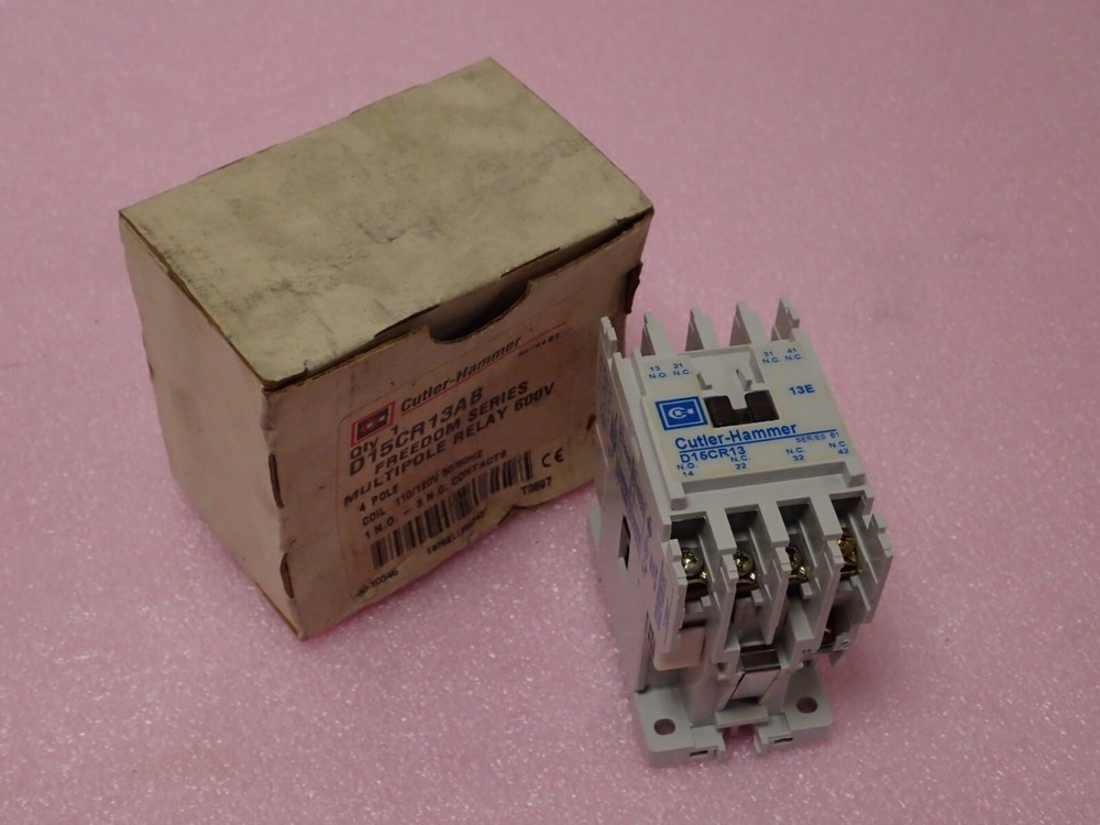 CUTLER HAMMER D15CR31AB MULTIPOLE RELAY 600V 4 POLE COIL 110/120V 1NO – 3NC NOS!