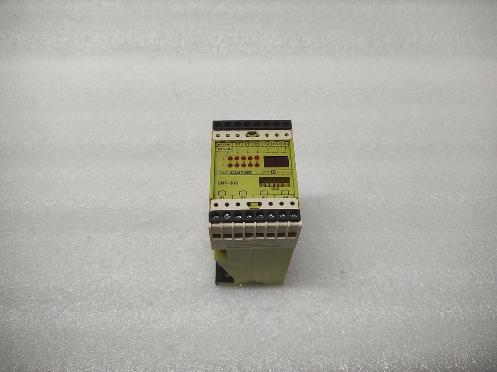 MULTICOMAT CNP-300 PROGRAMMABLE RELAY 24VDC