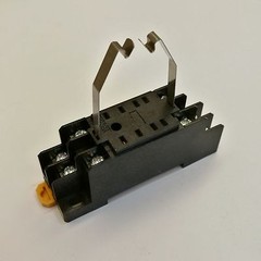 MY2N-J MY2NJ HH52P-L 110V AC Coil Cube Relay & PYF08A Socket Base