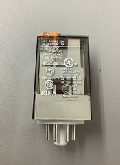 Lot of 3 Allen Bradley 700-HA32A1-3-4 Tube Base Relay 10A 120VAC (b552)