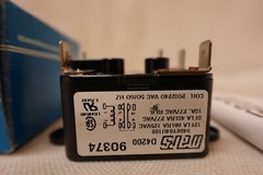 MARS 685744-90374 HVAC SWITCHING RELAY SPDT – 208/240VAC – NOS
