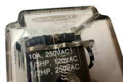 Dayton 5X823E Relay 8-Pin, 24V, 50/60Hz, 10A 250VAC, 1/3HP 120VAC, 1/2HP 250VAC