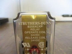Struthers-Dunn Latching Relay B255XCXP 120V Coil *No Box* New Surplus
