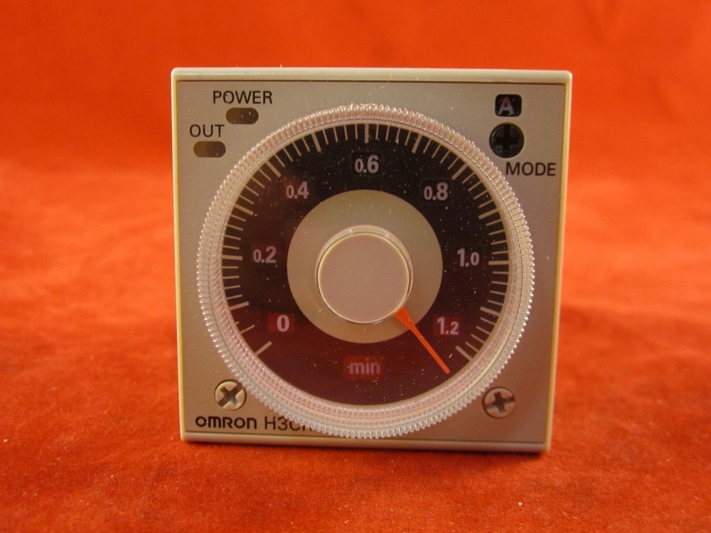 Omron H3CR-A AC24-48/DC12-48 Solid State Timer