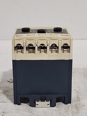 Tsubaki Emerson TSBSS60 Shock Relay 100-240VAC 50/60Hz