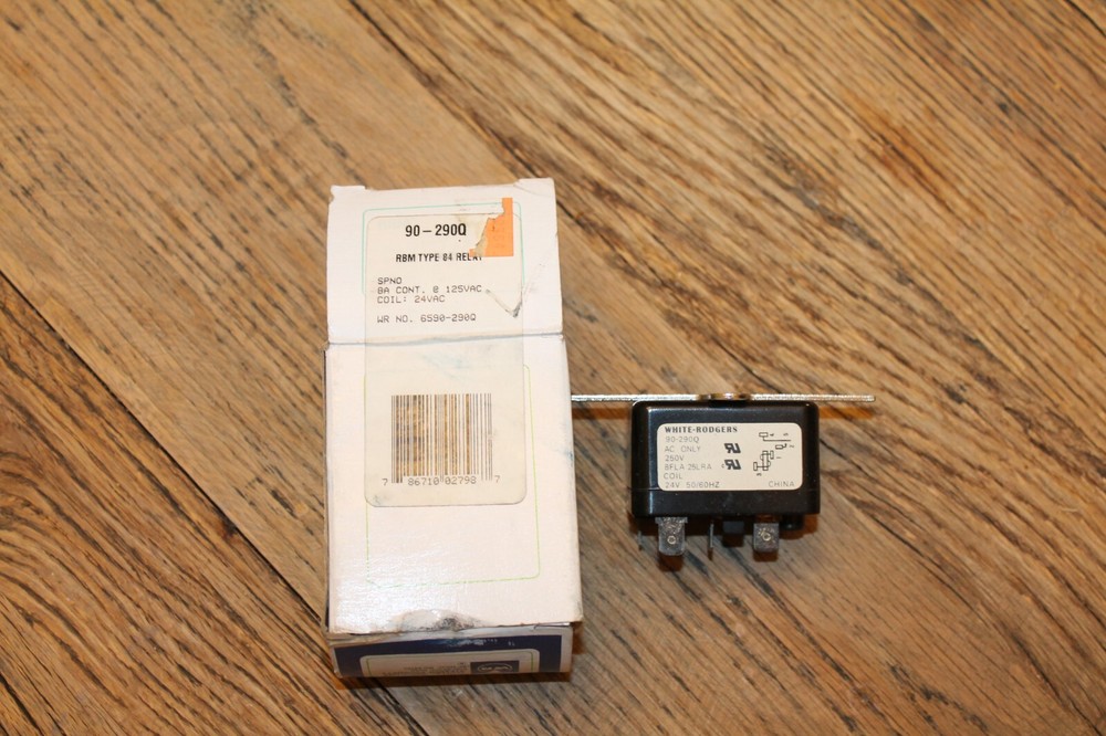 Steveco White Rodgers 90-290Q RBM Type 84 Relay 24 VAC Coil