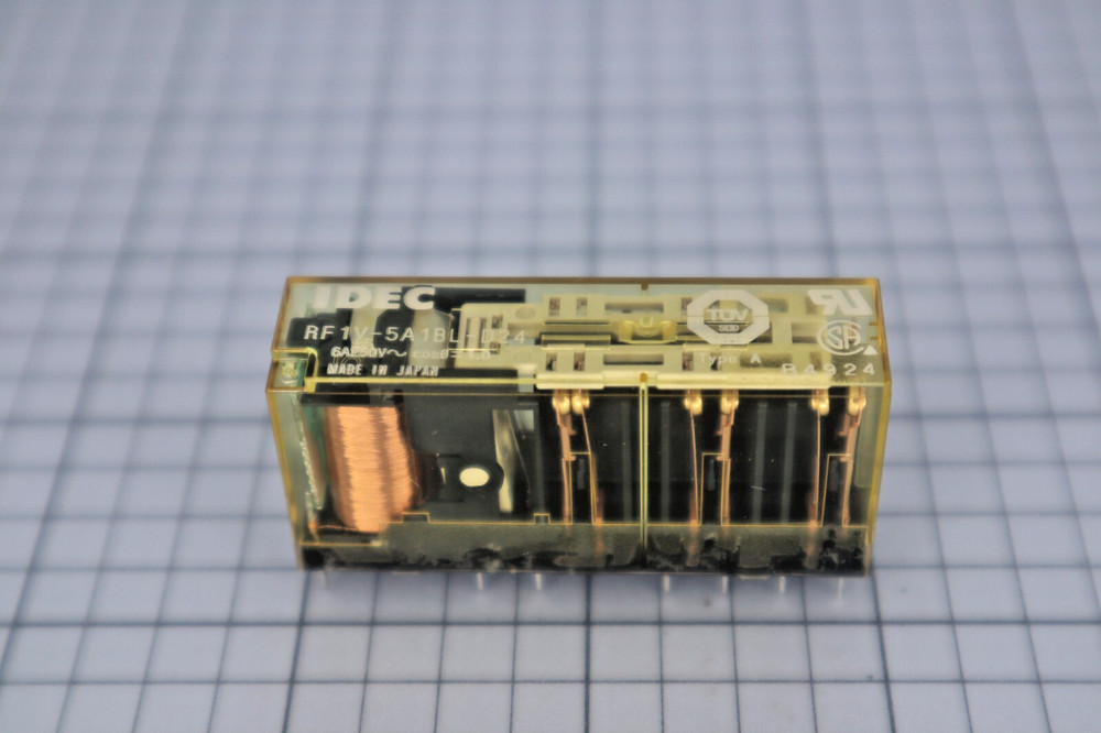 *Single* IDEC RF1V-5A1BL-D24 Force Guided Relay RF1V5A1BLD24