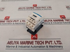 Telemecanique/Schneider Electric CAD50 Control Relay 110V 50/60Hz