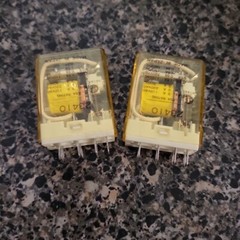 Lot of 14: IDEC Mixed LOT Relays RY2S RH2B RR2BA RH4B RR2P
