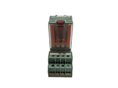 TURCK RELECO S4-B SOCKET BASE WITH C4-A449X RELAY