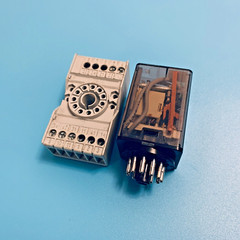 FEME RCPTFU 11 24V 80Ω Relay & Base Socket