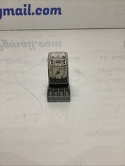 Potter & Brumfield / Tyco Electronics Relay KRPA-11AG-120 W/ Base L-564