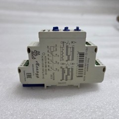 MEANDR PB3-22 TIME RELAY AC-DC 24V / AC230 V