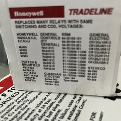 Honeywell/ TradeLine R8222 D 1014 General Purpose Relay 1/4 “ Quick Connect Term