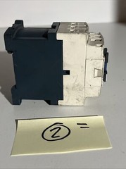 TELEMECANIQUE CAD32 BD CONTACTOR CONTROL RELAY 10A 3NO/2NC SCHNEIDER 24VDC COIL