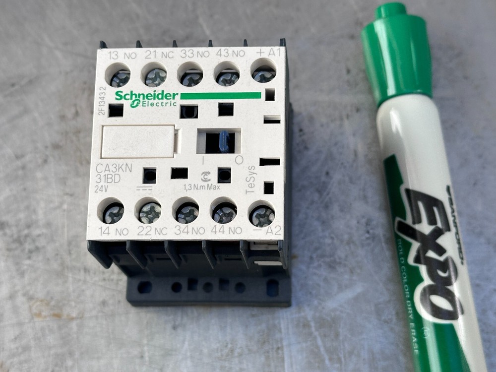 Schneider Electric CA3KN 31BD