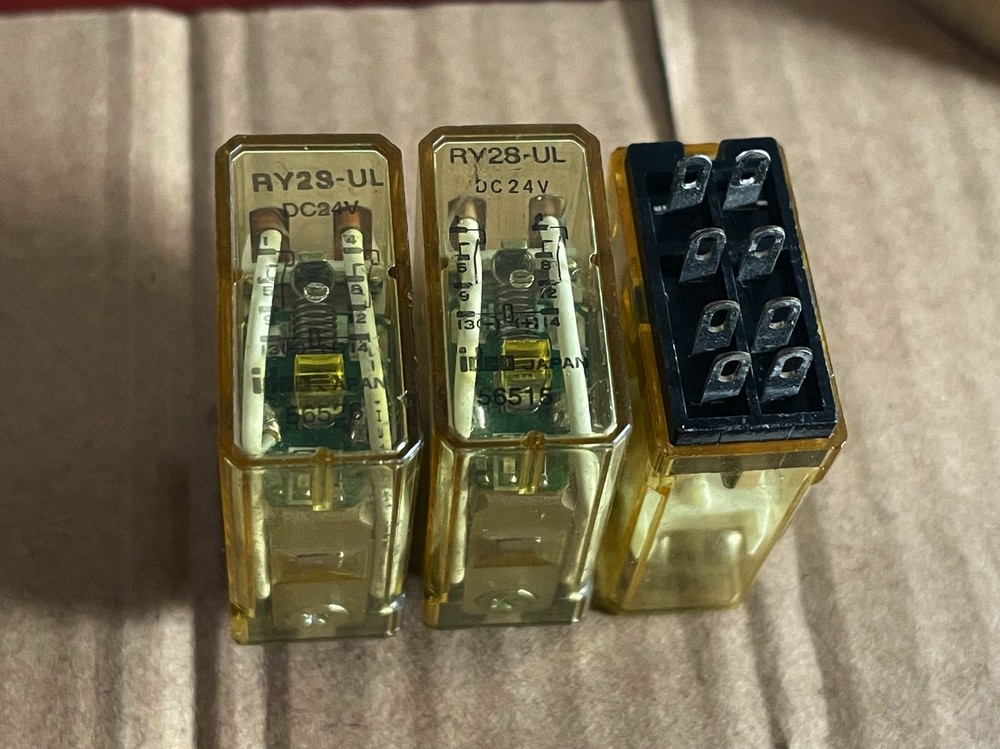 New RY2S-UL DC24V Intermediate Relay 3A 250VAC 8 Pins x 1pc
