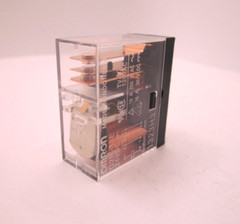 G2R-1-E-24VDC 8 pin Omron Relay FAST SHIPPING