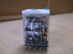 782XBX2M4L-24D Schneider DPDT 15A LED 8 Blade Relay Lockable 24VDC Magnecraft
