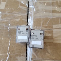 2 OMRON RELAYS MY4 110/120VAC + MY2 110/120VAC NEW WITHOUT ORIG. PACKAGING