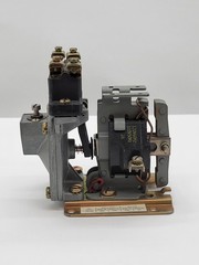 Square D 9050 A010D Pneumatic Timing Relay 600V Series A 120/110V Coil