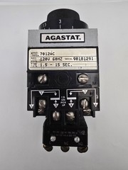 Agastat 7012AC Time Delay Relay 10A 120V 60Hz 1.5-15 Sec Bolt On Analog