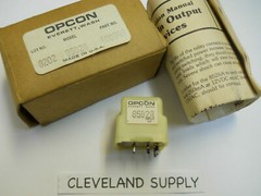 OPCON 8582A ISOLATED NPN TRANSISTOR OUTPUT MODULE 100849 NEW CONDITION IN BOX