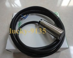 1PC New XS118BLPAL2 Telemecanique Proximity Switch