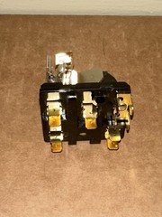 General Electric 3ARR3J13R3 Start Relay 6X561 303632-13 Boxed New Old Stock NEW