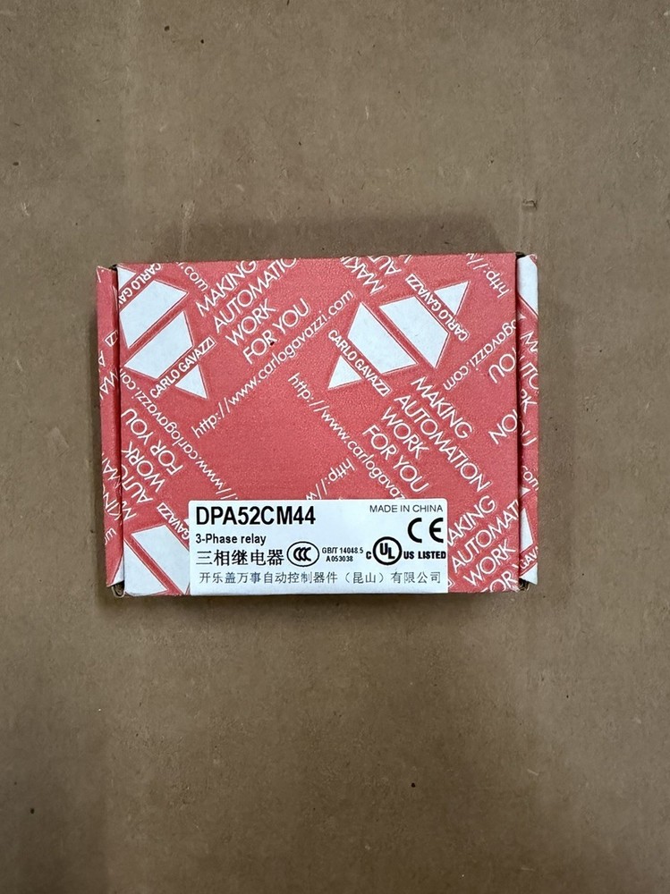 NEW Carlo Gavazzi DPA52CM44 Monitoring Relay