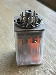TELEMECANIQUE RUN31A22 F7 RELAY 110VAC 10A 11 PIN NEW BOX OF 10