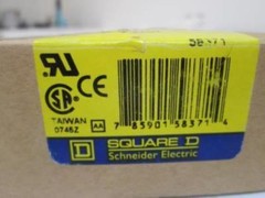 58371 Square D Relay Socket Ser B 211268 16 AMP-300V 5 AMP-600V