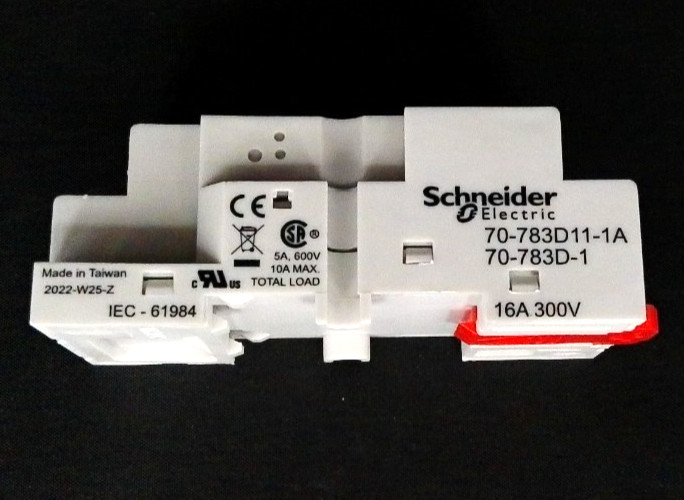 New-Schneider electric, Relay socket, SQD 70-783D11-1A
