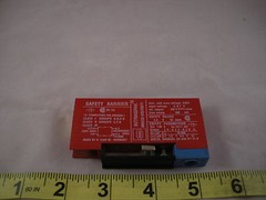 Stahl 8901/32-015/135/71 Intrinspak Safety Barrier Relay 1.4v 12ohm New Nnb