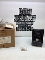 ABB CV-8 Voltage Relay 1875526 NIB