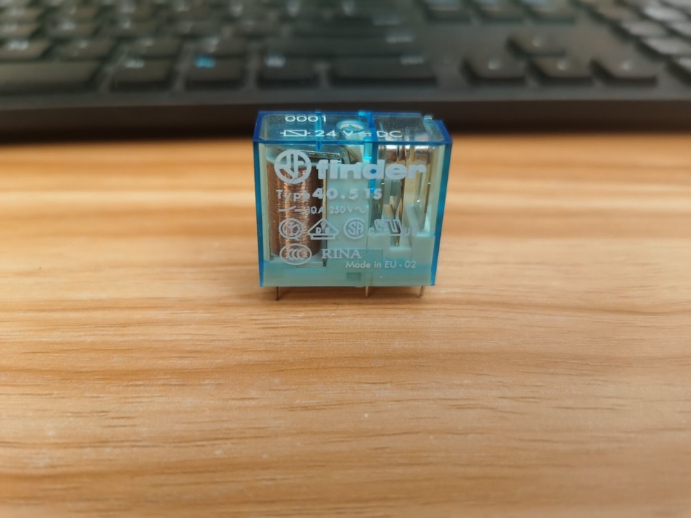 1PCS NEW FINDER 40.51.7.024.0001 40.51S 24VDC RELAY FREE SHIPPING